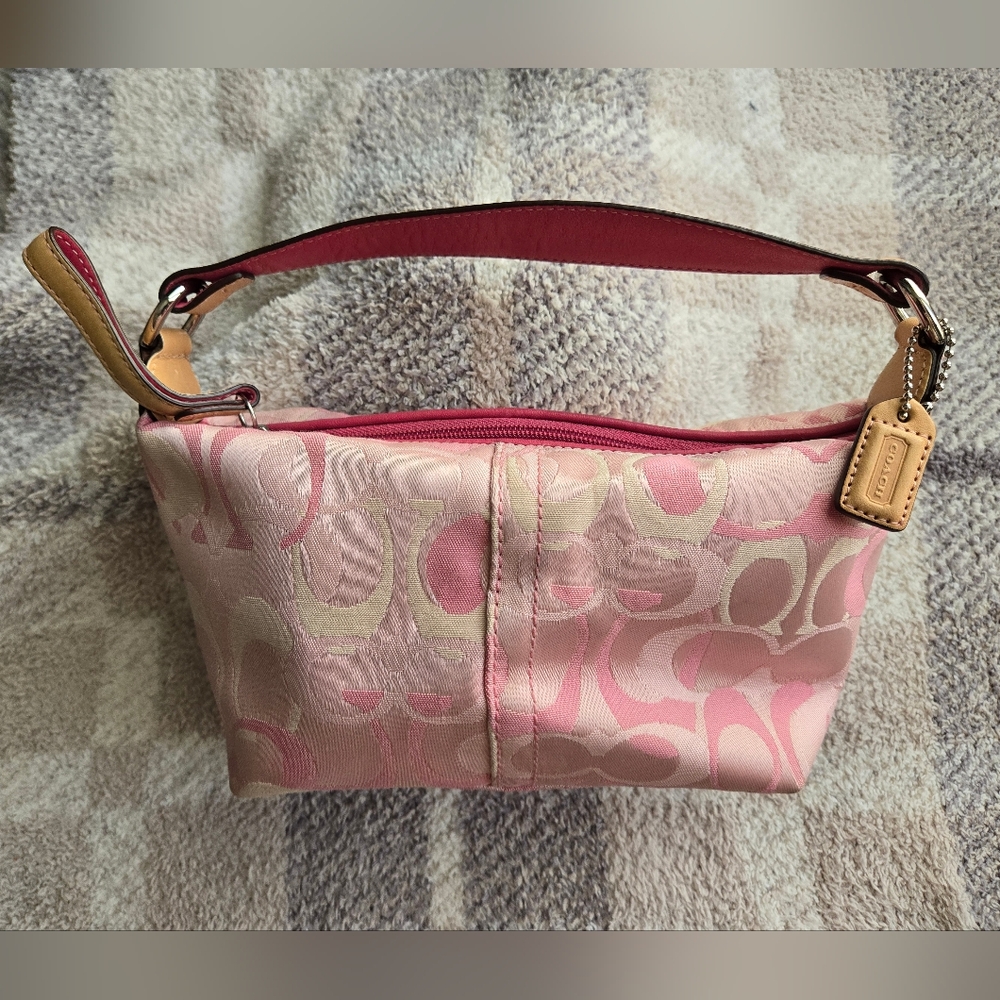 Coach Pink Signature Women's Bag